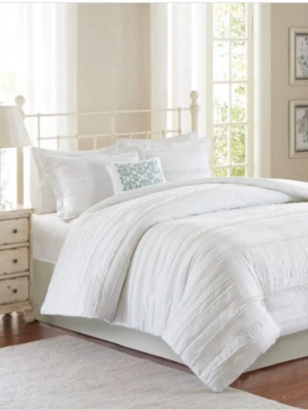 Isabella White Cotton Full/Queen Duvet Cover Set